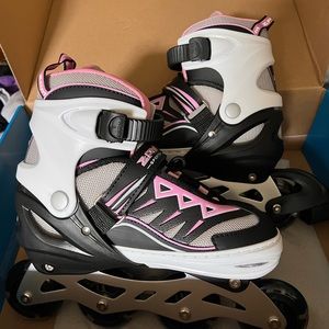 Light up Roller skates size large (3y-6y US)